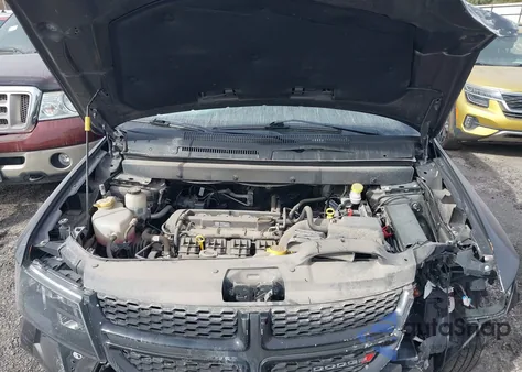 2020 Dodge Journey Se Value z USA, uszkodzony, nr VIN 3C4PDCAB3LT275471